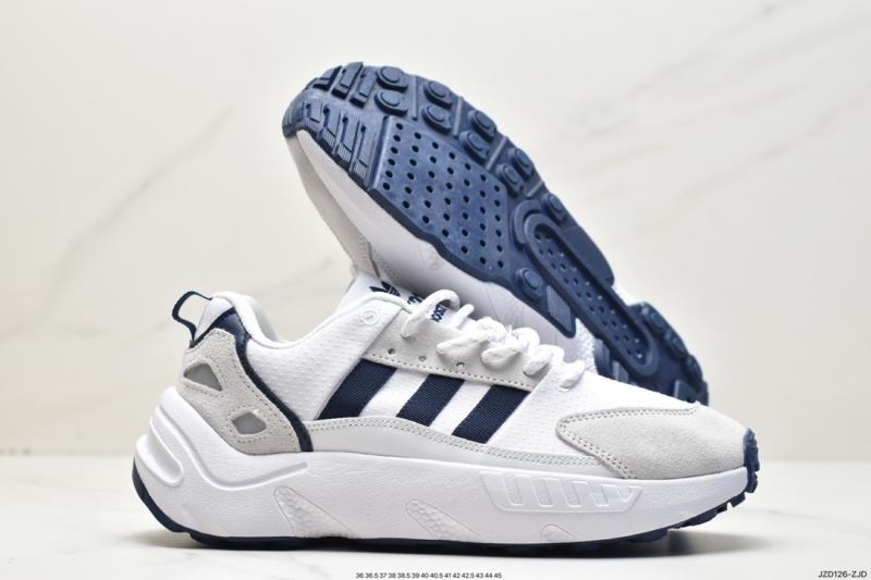 Adidas Sneakers